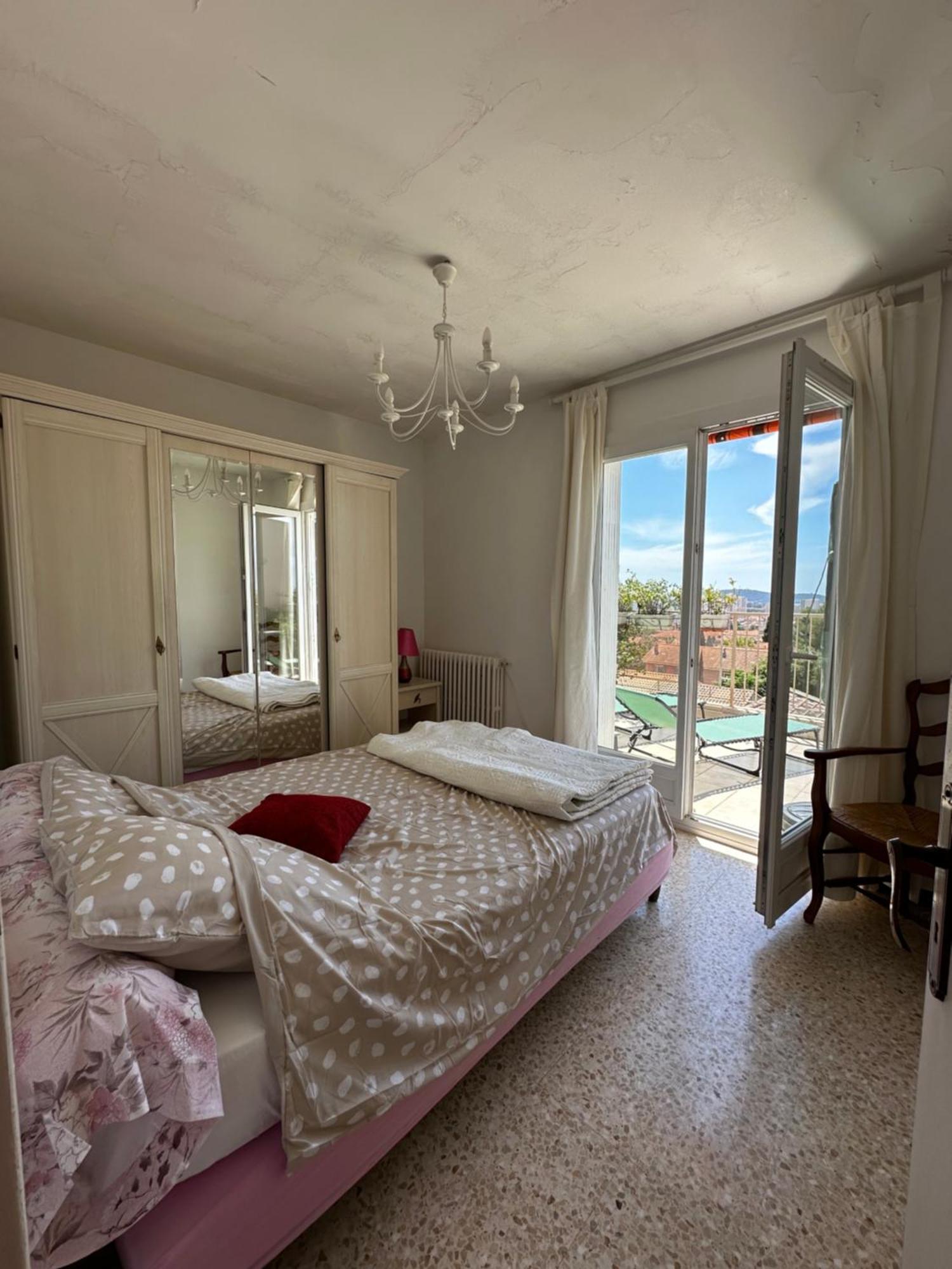 Apartamento T4 Avec Terrasse Et Garage Prive Tolón Exterior foto